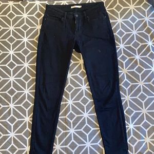 Black Levi’s jeans. 711 Skinny. Excellent used condition!